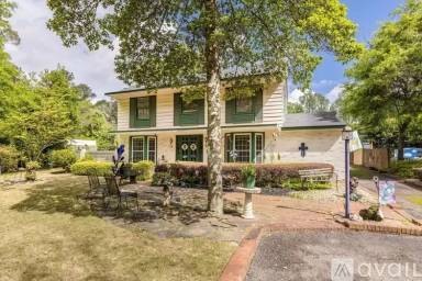 Main picture of 3027 Cardinal Dr