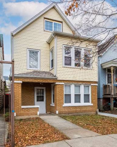 Main picture of 2645 N Ridgeway Ave