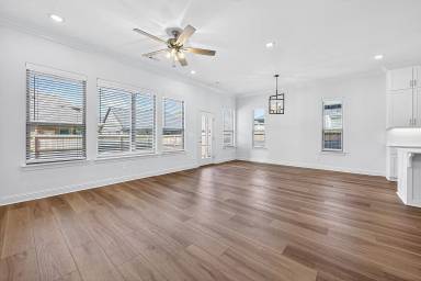 Main picture of 3004 S 14th St
