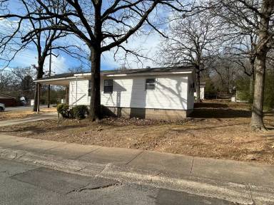 Main picture of 5401 Allen St