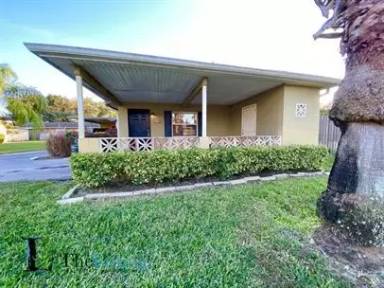 Main picture of 3148 S Bumby Ave
