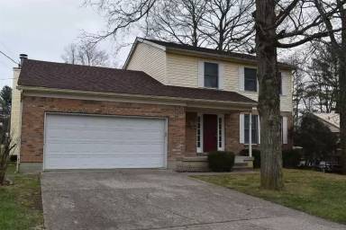 Main picture of 7990 Glendale Milford Rd