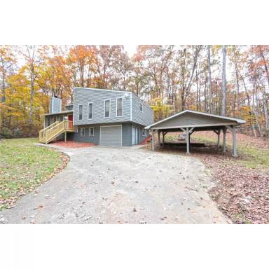 Main picture of 5060 Old Briar Trl