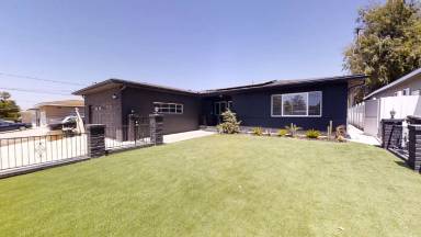 Main picture of 5337 W Falls View Dr