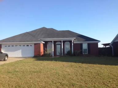 Main picture of 242 Lee Road 2137
