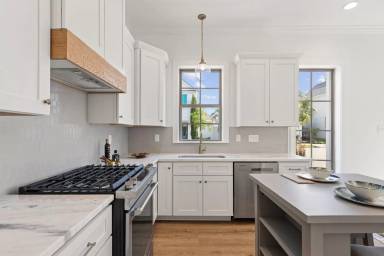 Main picture of 339 Bozeman Trl