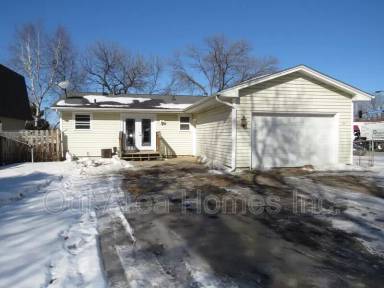 Main picture of 94 8th Ave NE