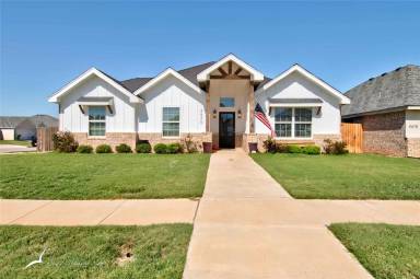 Main picture of 4626 Crosley Ln