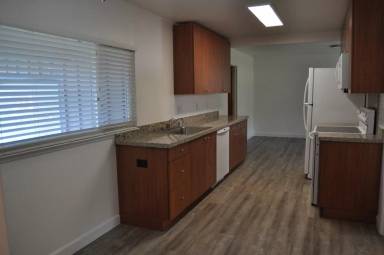 Main picture of 30658 Vanderbilt St