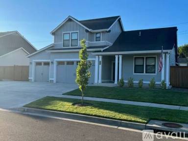 Main picture of 717 Tyson Ln