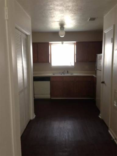 Main picture of 902 Spring Loop