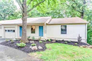 Main picture of 8500 Olde Colony Trl
