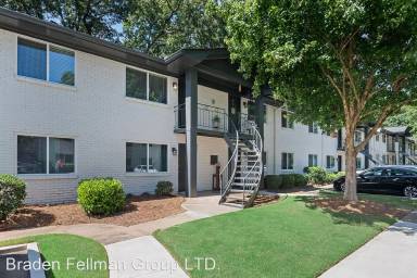 Main picture of 245 Candler Rd SE