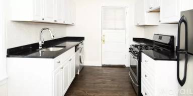 Main picture of 3815-23 N Greenview Ave