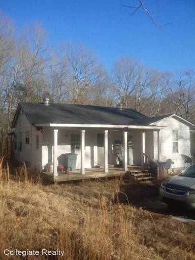 Main picture of 102 Sissell Rd