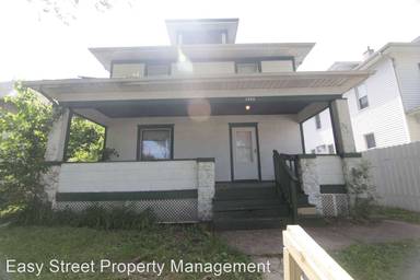 Main picture of 1220 12th St