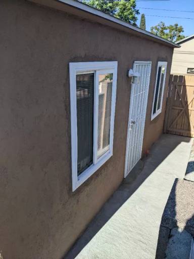 Main picture of 327 N Date Ave