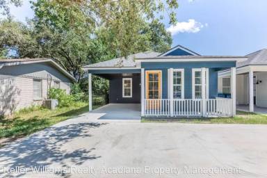 Main picture of 122 Rena Dr