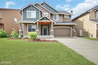 Main picture of 7910 205th St E