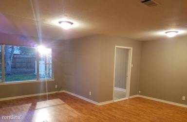 Main picture of 5503 Lotus St