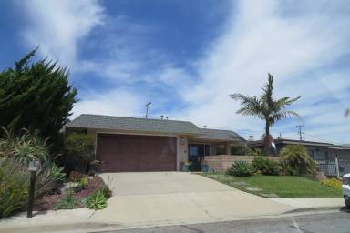 Main picture of 960 Visalia St