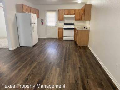 Main picture of 701 Miracle Ln