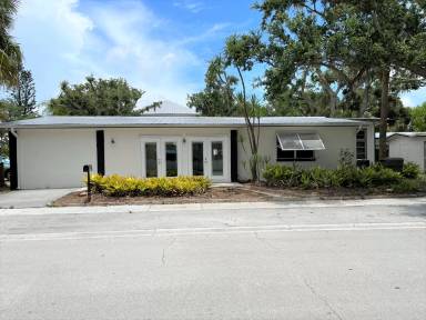 Main picture of 119 SW 5th St