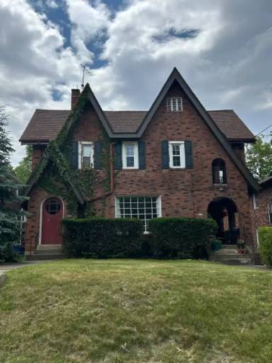 Main picture of 1224 Denniston St