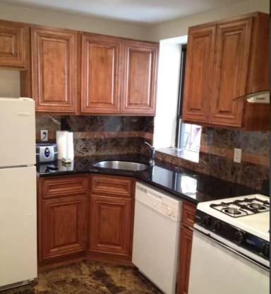 Main picture of 126 E. 7th