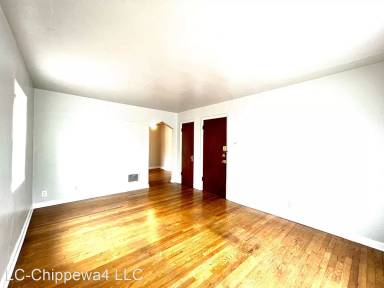 Main picture of 5510 Chippewa St