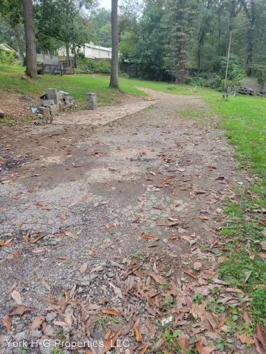 Main picture of 100 Zeigler Park Rd