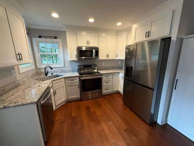 Main picture of 2614 Woodsdale Ave