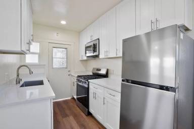 Main picture of 3022 Cedar St