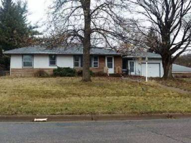 Main picture of 351 Sandhurst Dr W