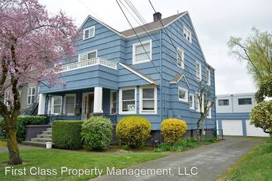 Main picture of 1811 NE Halsey St