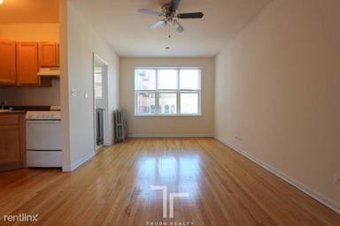 Main picture of 914 W Dakin St