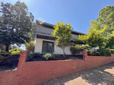 Main picture of 8827 23rd Ave NE