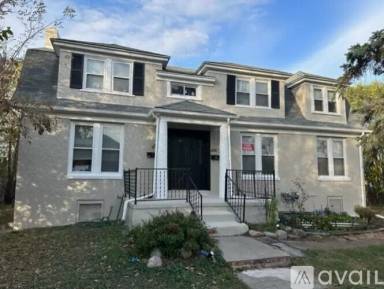 Main picture of 1256 Franklin Rd