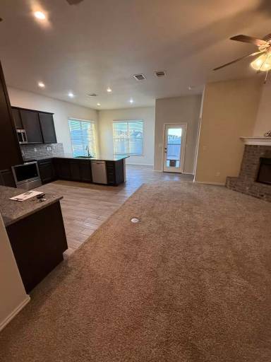 Main picture of 7401 103rd St