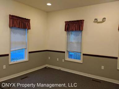 Main picture of 155 Main St