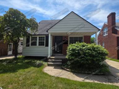 Main picture of 23745 Oak St