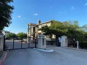 Main picture of Stoneleigh Condominiums