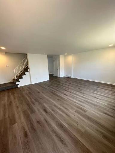 Main picture of 3920 Elson Rd