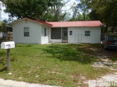 Main picture of 910 Tuskawilla St