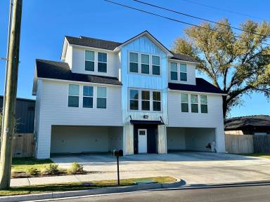 Main picture of Oakwood Place