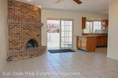 Main picture of 8709 Supreme Ct NE