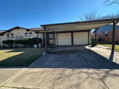 Main picture of 7916 Shannon Ln