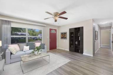 Main picture of 1412 Holly Hill Dr