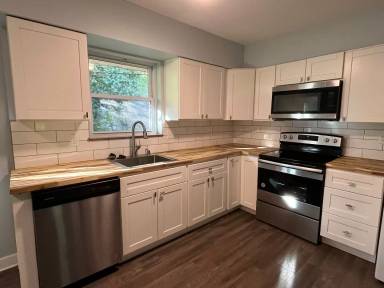 Main picture of 1560 Wagar Rd