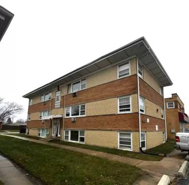 Main picture of 18440 Torrence Ave